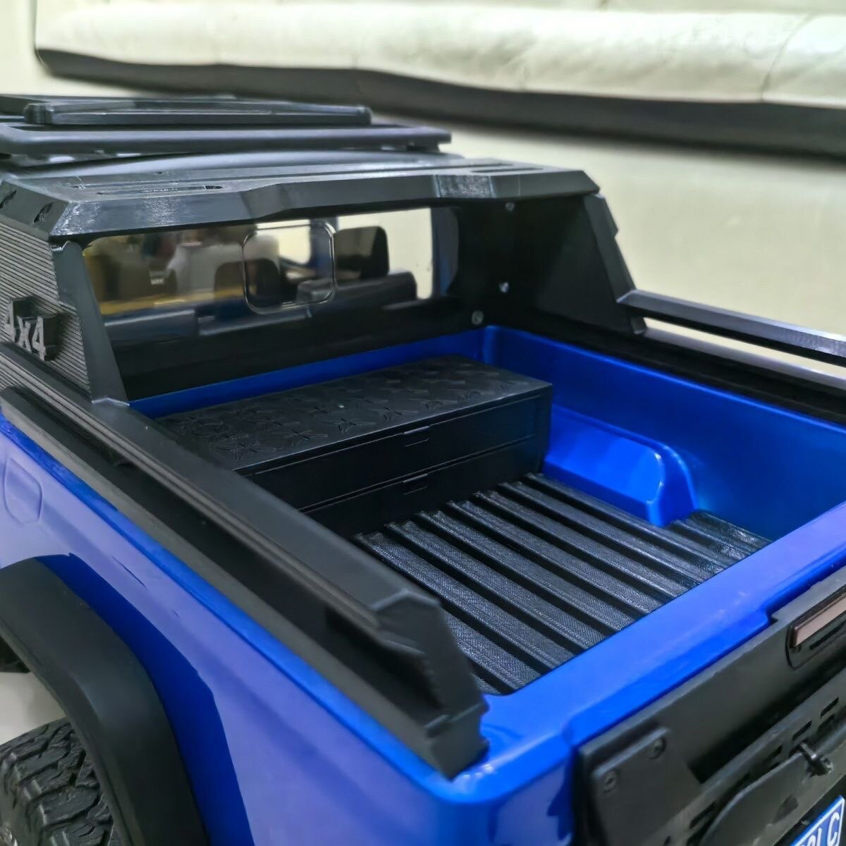 Выдвижная задняя платформа RC  – обзор и цена Racing Arcade Cabinet